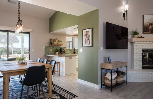 Paso Robles House | Wine Country Escape 4 BR Sleeps 11!