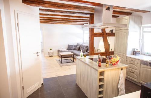 Bellheim Apartment | WINETIME - modern - für 6 - Boxspringbetten - zentral