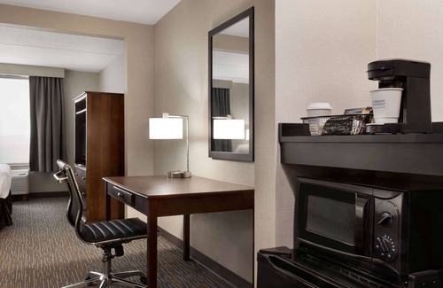 Bridgeport Hotel | Wingate by Wyndham Bridgeport/Clarksburg