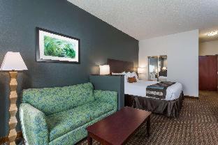High Point Hotel | Wingate by Wyndham High Point Greensboro Airport South