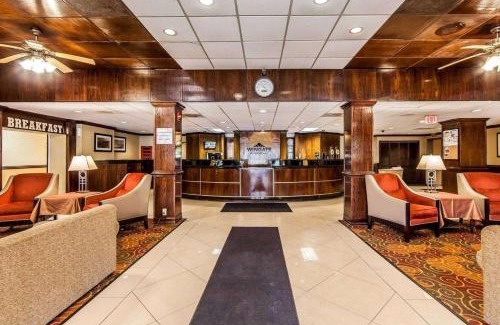 Marietta Hotel | Wingate by Wyndham Marietta Conference Center Ohio