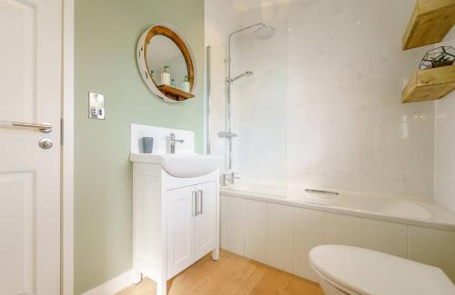 Ellesmere Resort | Winston Farm Lodges