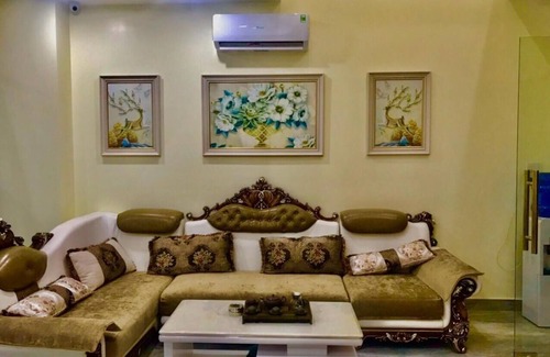 Linh Trung IEPZ Hotel | Winston Hotel Riverside
