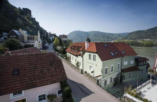 Durnstein House | Winzerhof - Gästehaus Stöger