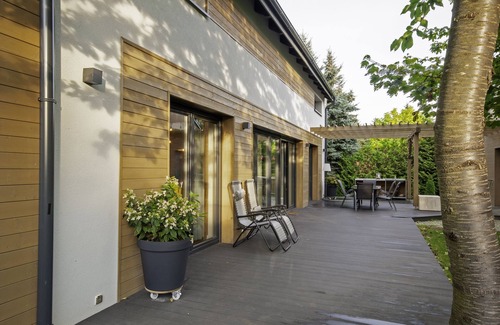 Wiselka House | Wiselka Holiday House -1.2 km to the beach, fireplace & sauna. National Park.