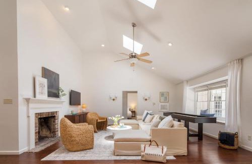 Heritage Woods House | Wisteria by AvantStay Bright Spacious Home w Pool Entertainers Patio