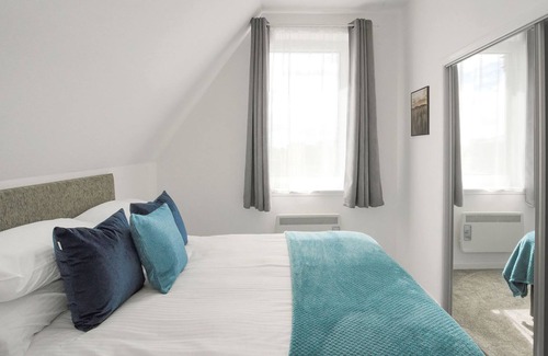 Alloa Apartment | With views of the Ochils beyond the high street