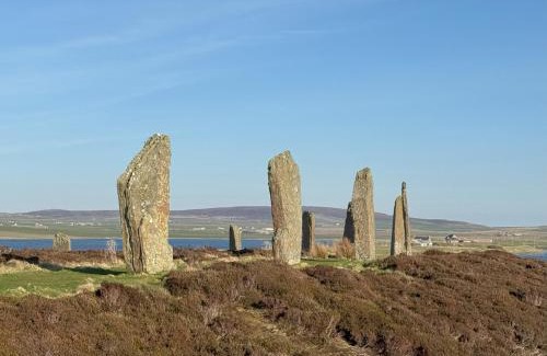 Stromness House | Withi-Gill - Cottage - Bay of Ireland Views