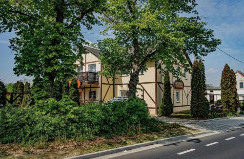 Nordwest Apartment | Wohnen über einem mediterranen Restaurant,Apartment 2 oder 3