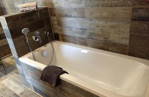 Plagwitz Apartment | Wohnen-am-Fluss