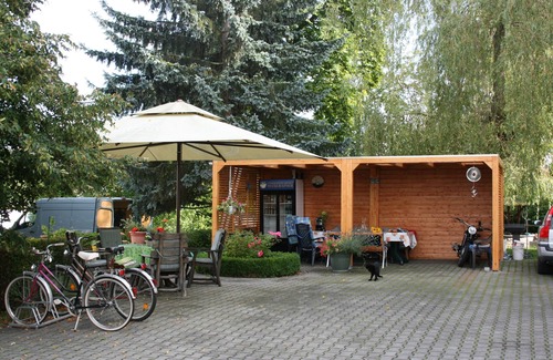 Netzschkau Villa | Wohnen in Einer Villa an der Göltzschtalbrücke