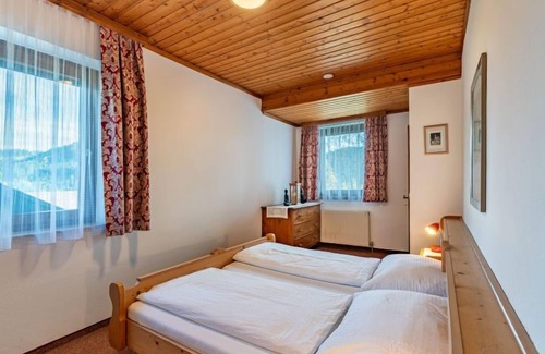 Agsdorf Apartment | Wohnung Nr. 1 oder 2 by Interhome