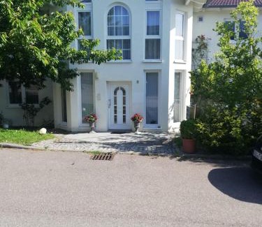 Bietigheim-Bissingen Apartment | Wohnung im Erdgeschoss
