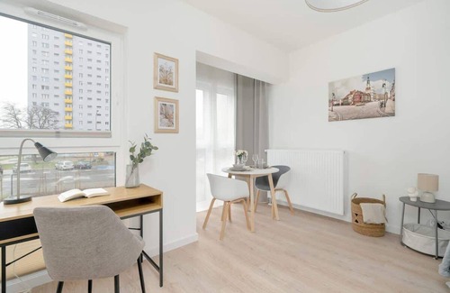 Stare Miasto District Apartment | Wojciechowskiego 19 | Bright Studio | Gym