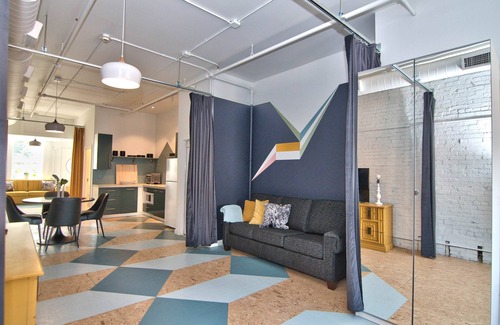 Honesdale Apartment | Wonder Honesdale-6 Lofts-19 bed -11 baths–sleeps 36