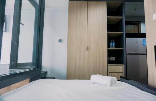 Pinang Apartment | Wonderful and Homey Studio The Smith Alam Sutera Apartment By Travelio
