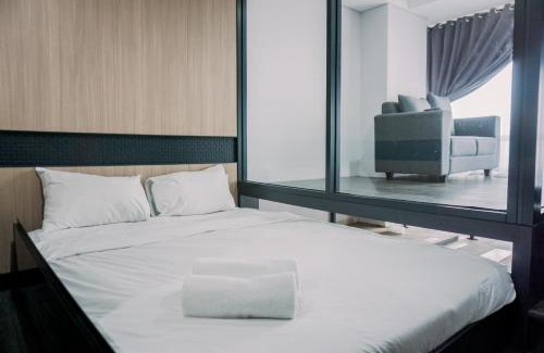 Pinang Apartment | Wonderful and Homey Studio The Smith Alam Sutera Apartment By Travelio