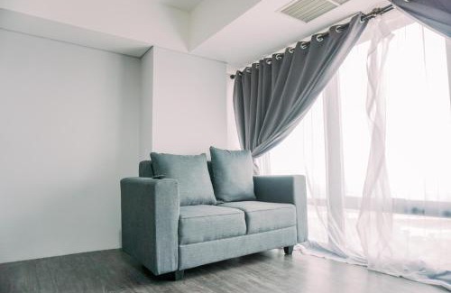 Pinang Apartment | Wonderful and Homey Studio The Smith Alam Sutera Apartment By Travelio