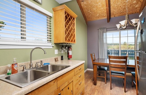 Warrenton House | Wonderful Coastal Retreat, Across From Park and Sunset Lake, 3/4 Mile to Golf and Sunset Beach