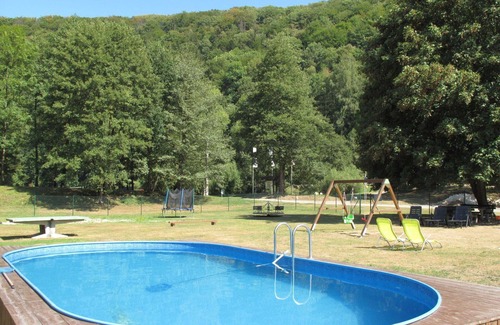 Starkov House | Wonderful private villa for 8 guests with WIFI, pool, TV, patio, pets allowed and panoramic view