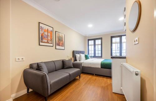 Taksim Apartment | Wonderful Design Studio Wac 5 Min To Taksim
