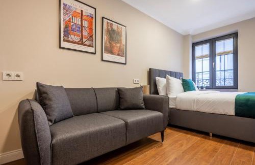 Taksim Apartment | Wonderful Design Studio Wac 5 Min To Taksim