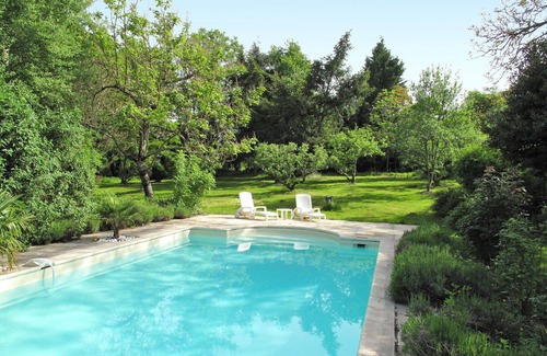 Saint-Sulpice-les-Feuilles House | Wonderful private villa with WIFI, hot tub, private pool, TV, patio, pets allowed and parking
