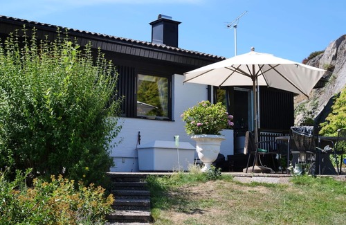 Ellos House | Wonderful holiday home with sea views and private pool