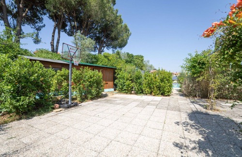 Bobolino Villa | Wonderful villa with private pool, hot tub, A/C, WIFI, TV, terrace, pets allowed and panoramic .