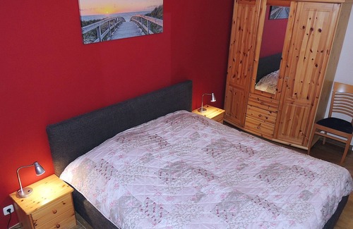 Steinwarder Apartment | Wonderful location! Upscale apartment with terrace directly to the lake!