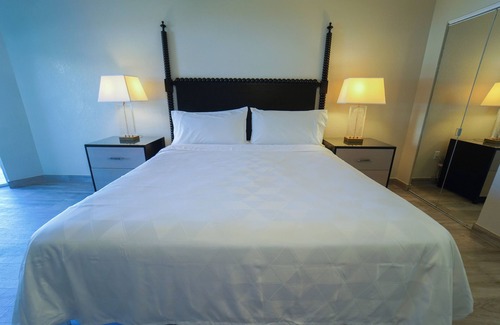 Crystal Harbour Resort | Wonderful Location Perfect for Your Next Vacation! Beachfront Property, Pool