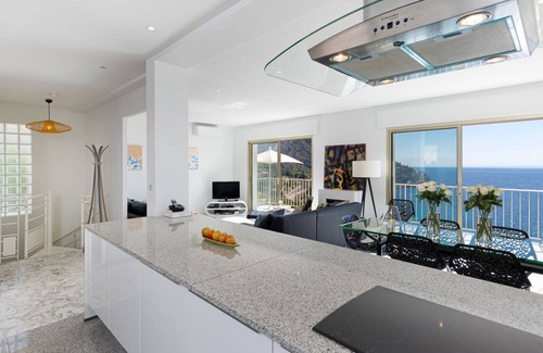Eze Villa | Wonderful modern Villa, with spectacular view of the Ocean and the Bay of Eze.