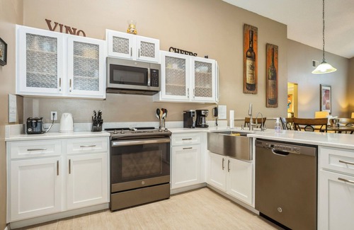 Westridge House | Wonderful Orlando Florida Home in the Manors at Westridge, 20 Minutes To Disney