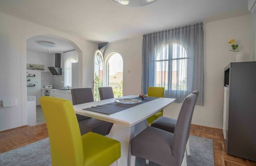 Klenovica House | Wonderful private villa for 10 guests with WIFI, private pool, A/C, TV and terrace