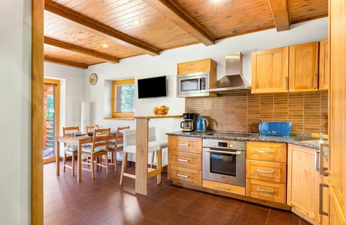 Blazejov House | Wonderful private villa with WIFI, private pool, TV, terrace, pets allowed, panoramic view, parking