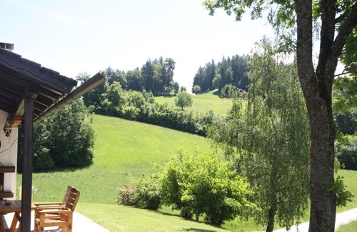 Grafenstein House | Wonderful private villa for 5 people with WIFI, TV, patio, pets allowed and parking