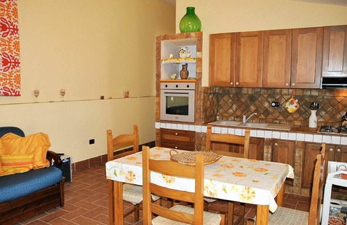 Itri Villa | Wonderful private villa for 11 guests with A/C, pool, WIFI, TV, patio, pets allowed and parking
