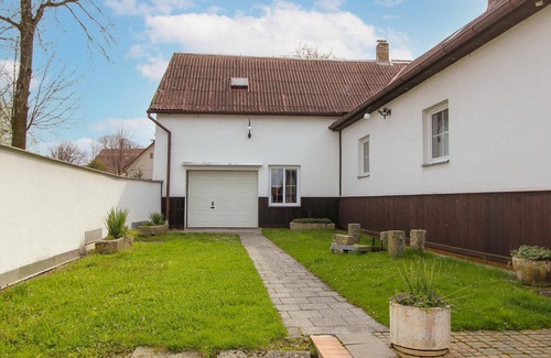 Plavsko Villa | Wonderful private villa for 8 people with TV, pets allowed and parking