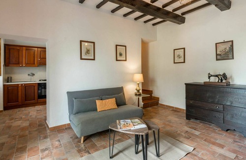 Manciano Villa | Wonderful private villa with WIFI, private pool, TV, patio, pets allowed and panoramic view