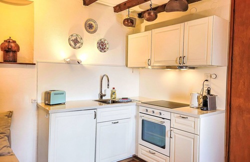 San Nazzaro House | Wonderful private villa for 5 guests with TV, balcony and pets allowed