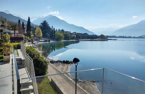 Trezzone House | Wonderful private villa for 4 guests with WIFI, A/C, TV, terrace and parking