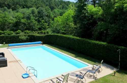 Ferrere House | Wonderful private villa with WIFI, hot tub, private pool, TV, patio, pets allowed and parking