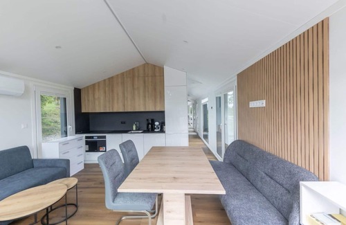 Aschach an der Steyr House | Wonderful private villa with WIFI, TV, balcony, pets allowed, panoramic view and parking