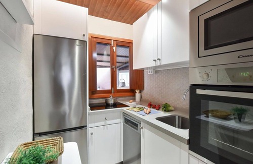 Arucas House | Wonderful private villa for 6 people with private pool and TV