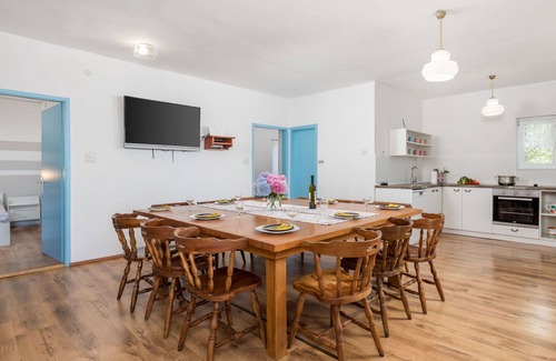 Lukovo House | Wonderful private villa for 12 people with private pool, A/C, WIFI, TV, terrace and pets allowed