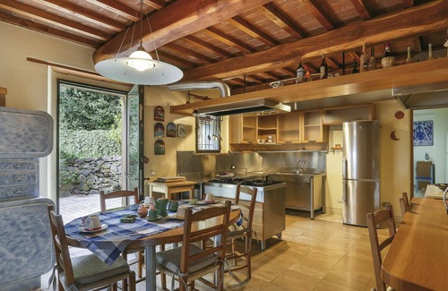 Cascine-La Croce Villa | Wonderful private villa for 9 guests with A/C, private pool, WIFI, TV, terrace and pets allowed