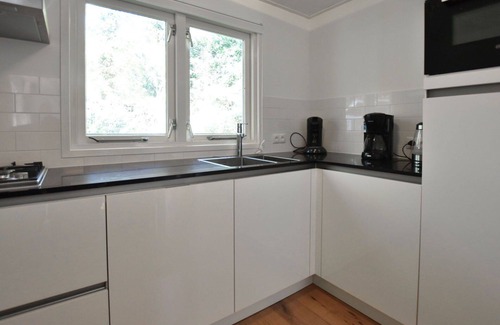 Norg House | Wonderful private villa for 6 guests with WIFI, TV, terrace and parking