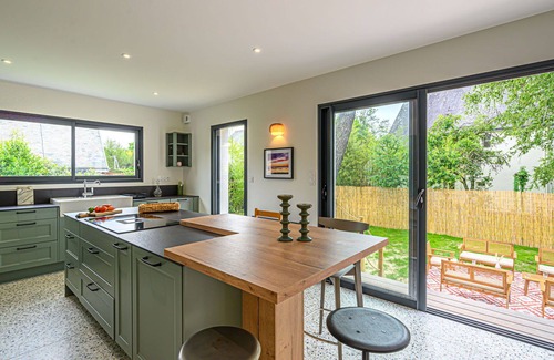 Carnac Villa | Wonderful private villa for 10 people with private pool, WIFI and TV