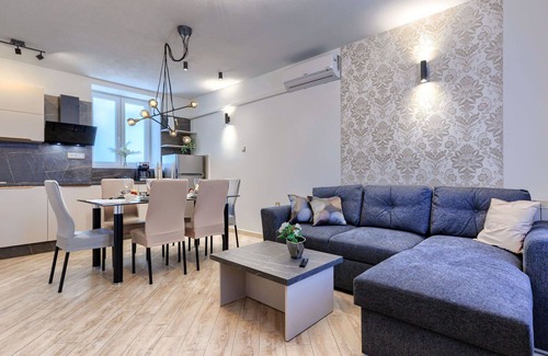 Buzet House | Wonderful private villa with private pool, WIFI, A/C, TV, terrace, pets allowed and panoramic view