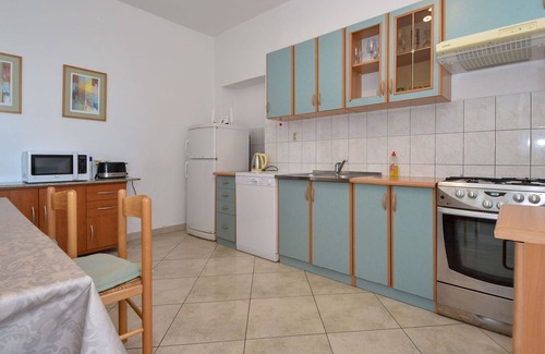 Kali House | Wonderful private villa for 10 people with A/C, WIFI, TV, terrace, pets allowed and parking